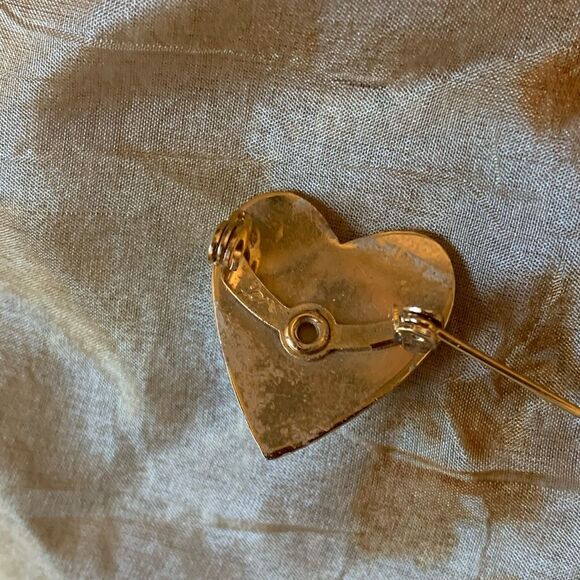 Vintage Heart & Circle Gold Metal & Pearl Brooches - Picture 5 of 6